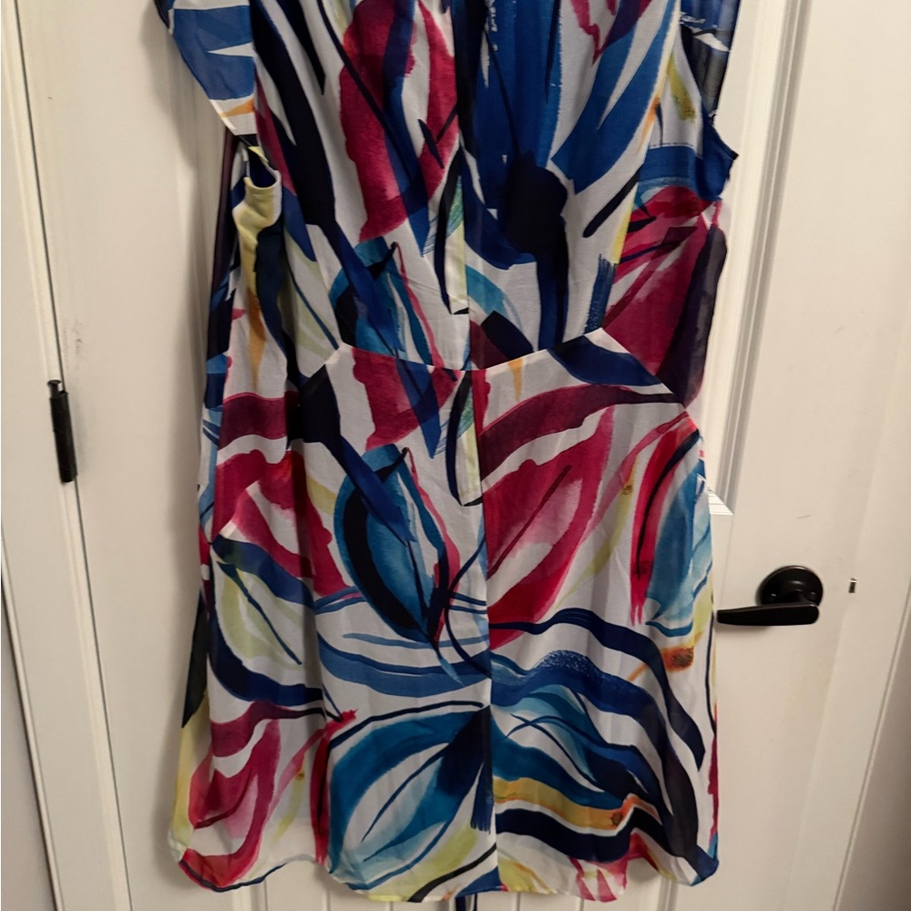 Multicolor Abstract Print Dress - Picture 4 of 5